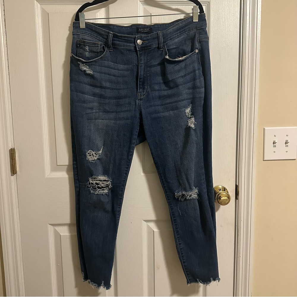 16W Judy Blue jeans